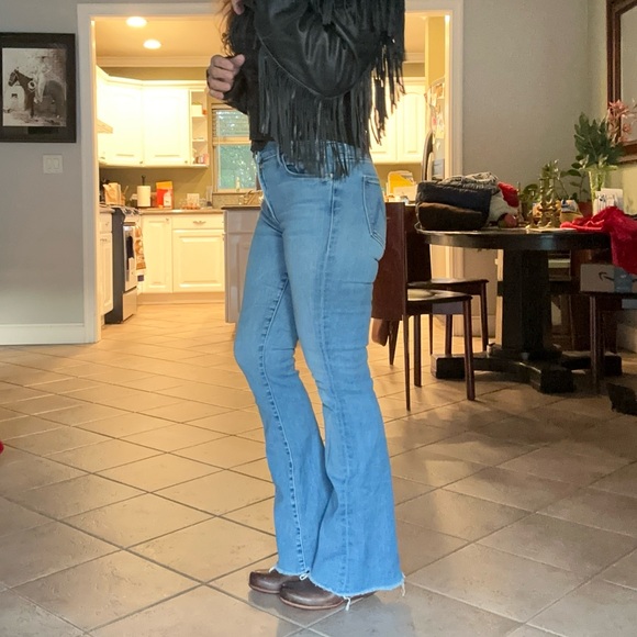 MOTHER The Weekender Fray Groovy Kind of Love Jeans Size 26 Very Stretchy! - Picture 14 of 15